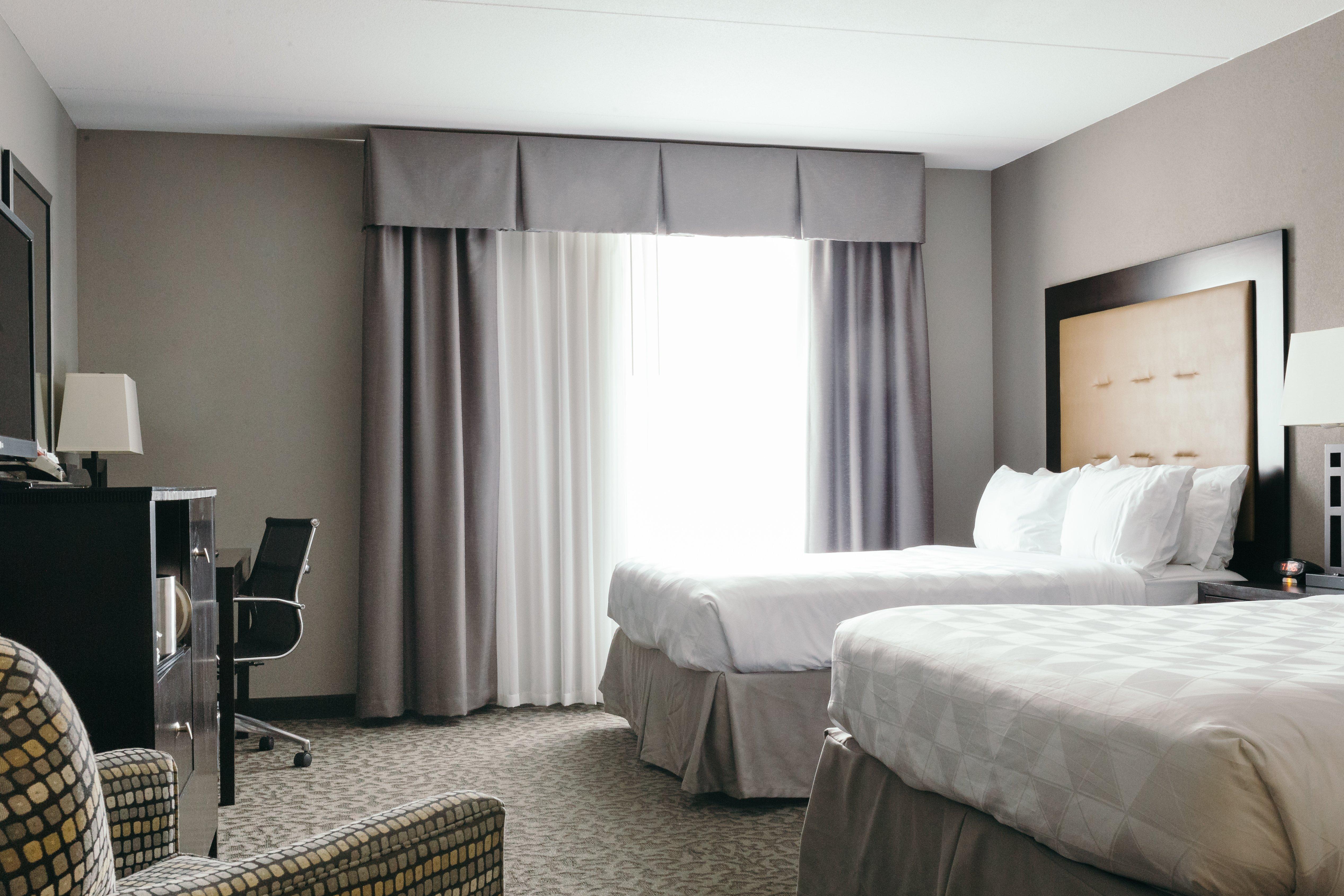Holiday Inn And Suites East Peoria By Ihg מראה חיצוני תמונה