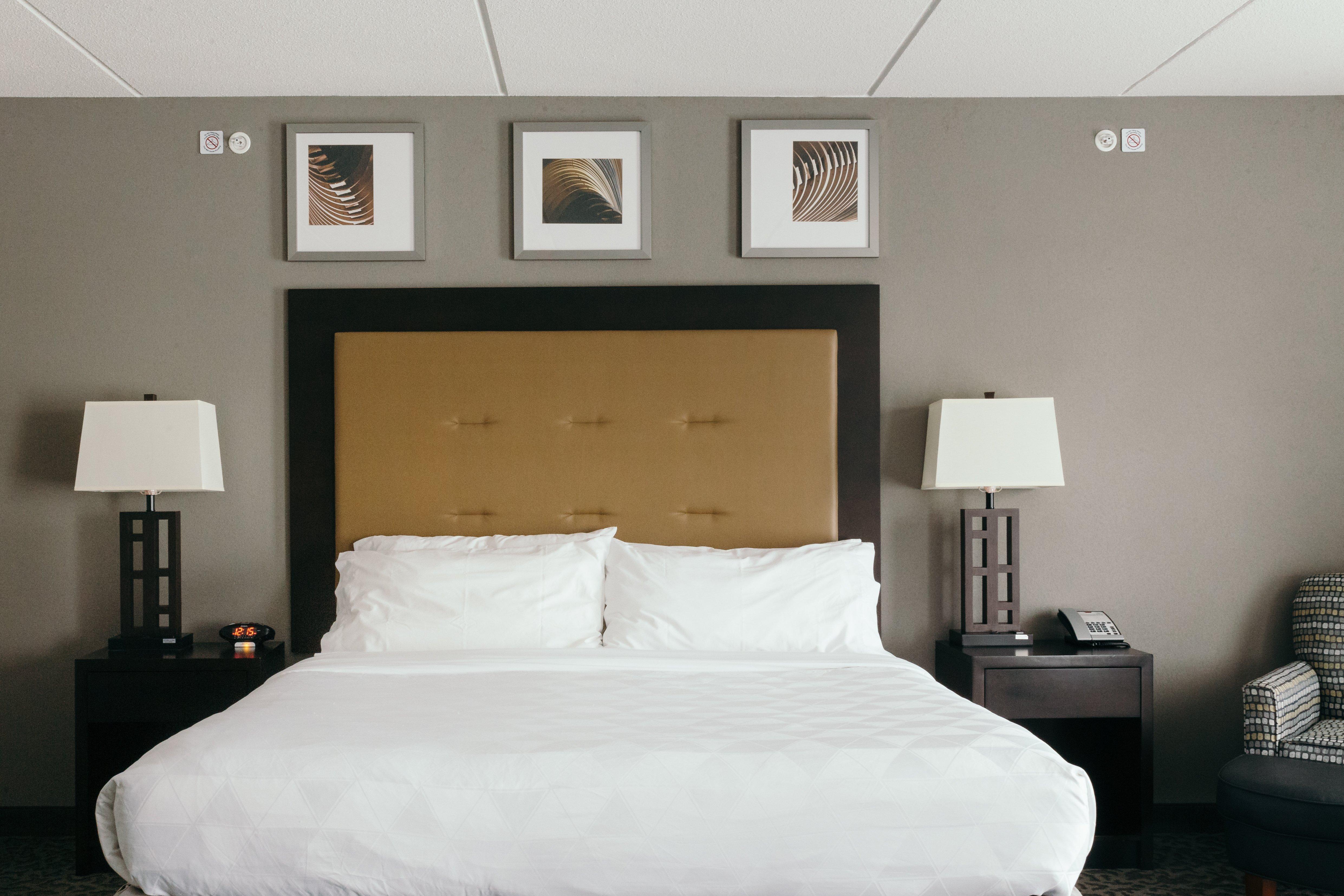 Holiday Inn And Suites East Peoria By Ihg מראה חיצוני תמונה