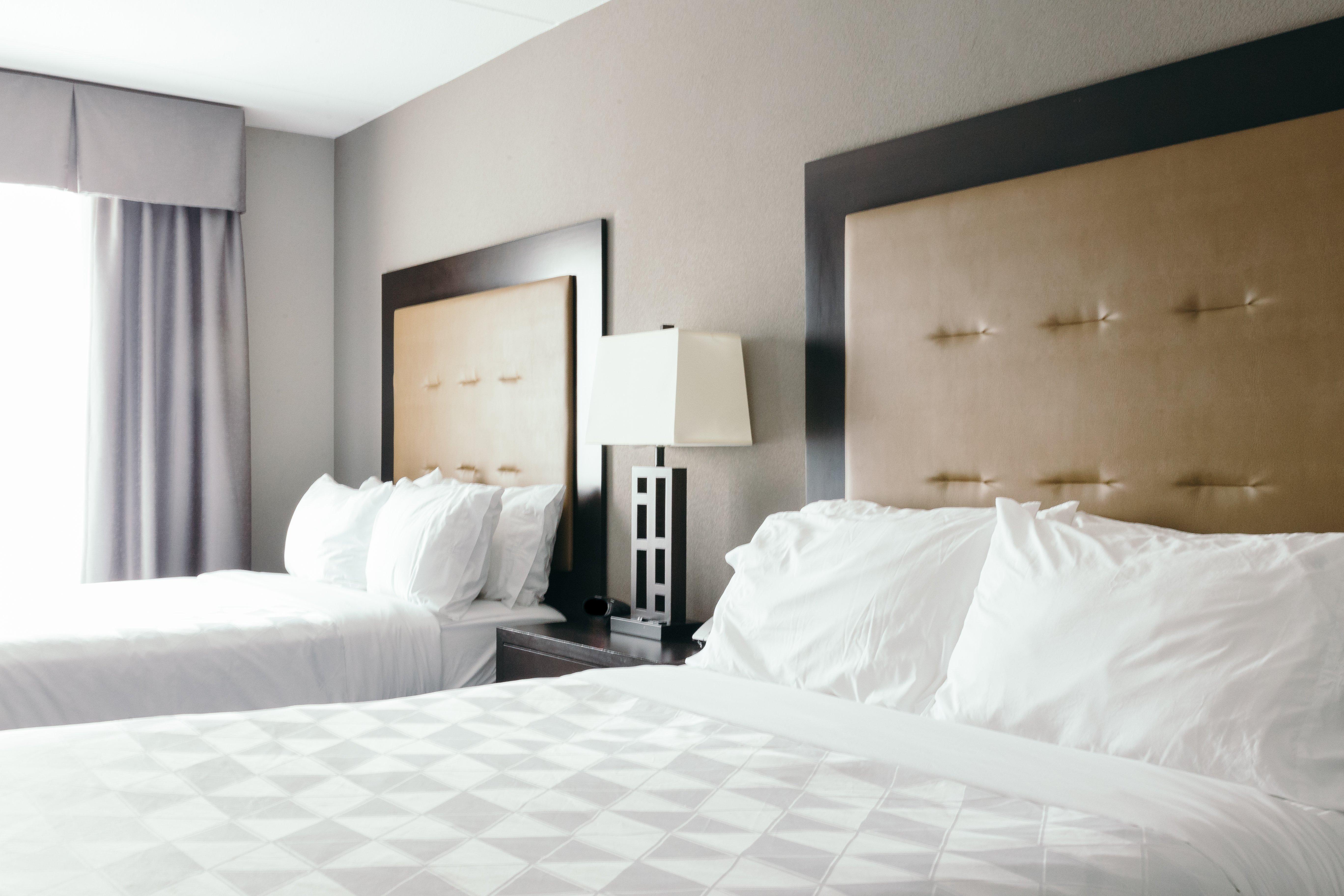 Holiday Inn And Suites East Peoria By Ihg מראה חיצוני תמונה