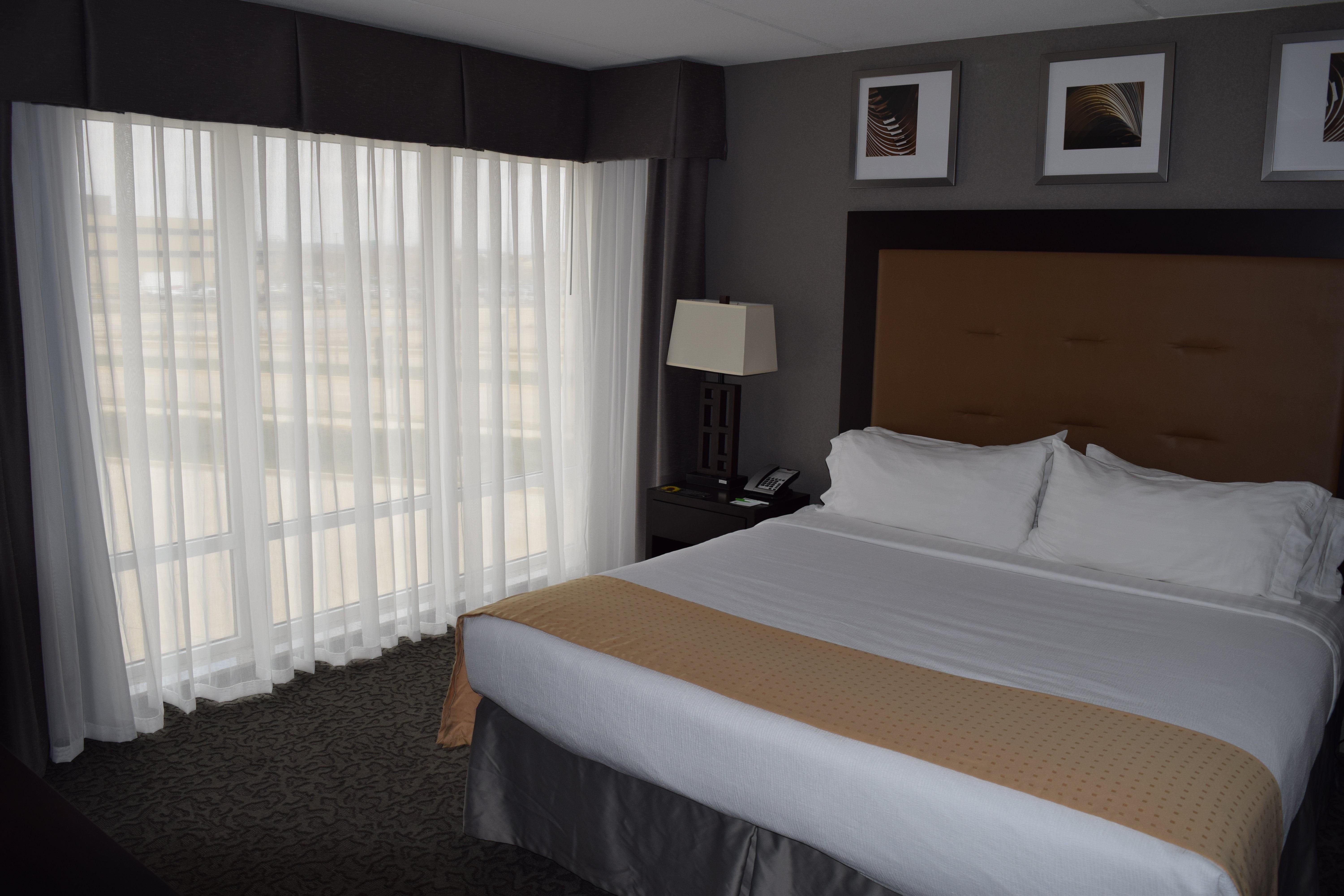 Holiday Inn And Suites East Peoria By Ihg מראה חיצוני תמונה