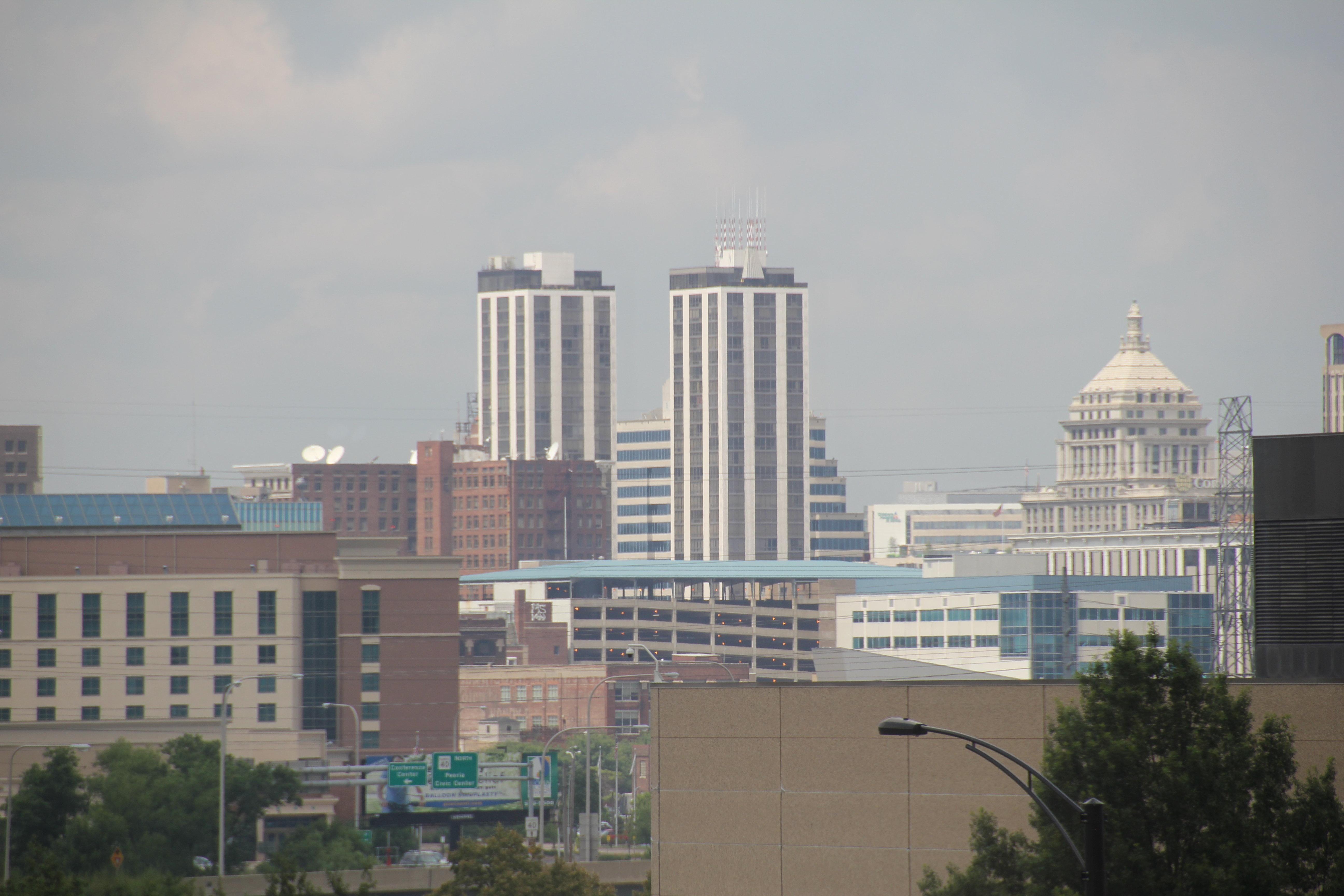 Holiday Inn And Suites East Peoria By Ihg מראה חיצוני תמונה