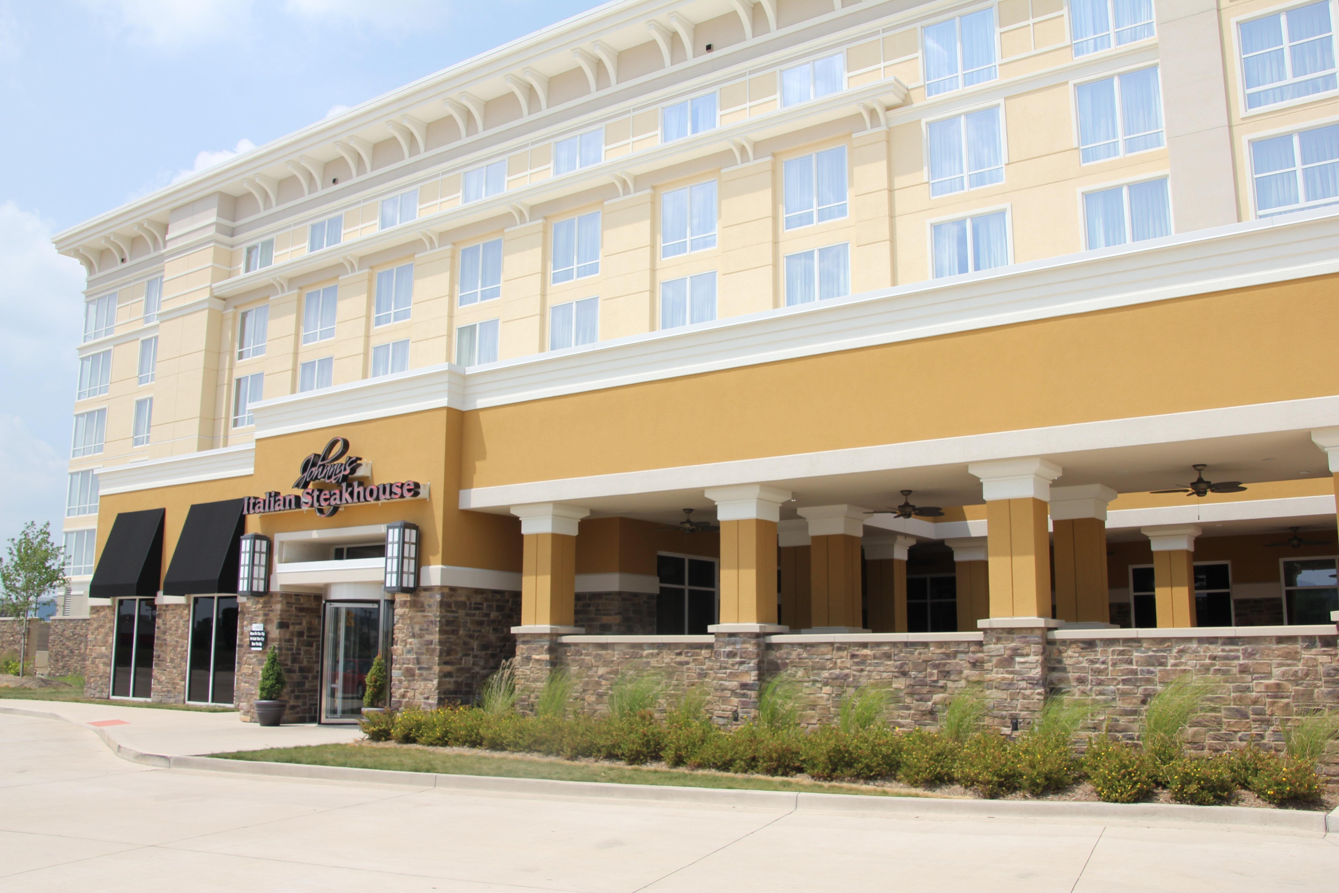 Holiday Inn And Suites East Peoria, An Ihg Hotel מראה חיצוני תמונה